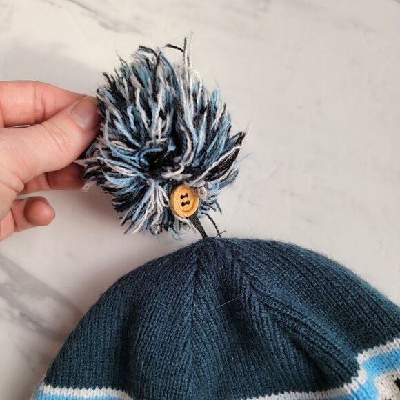 Burton beanie hat blue snowboarding pom snow skiin - Picture 3 of 3